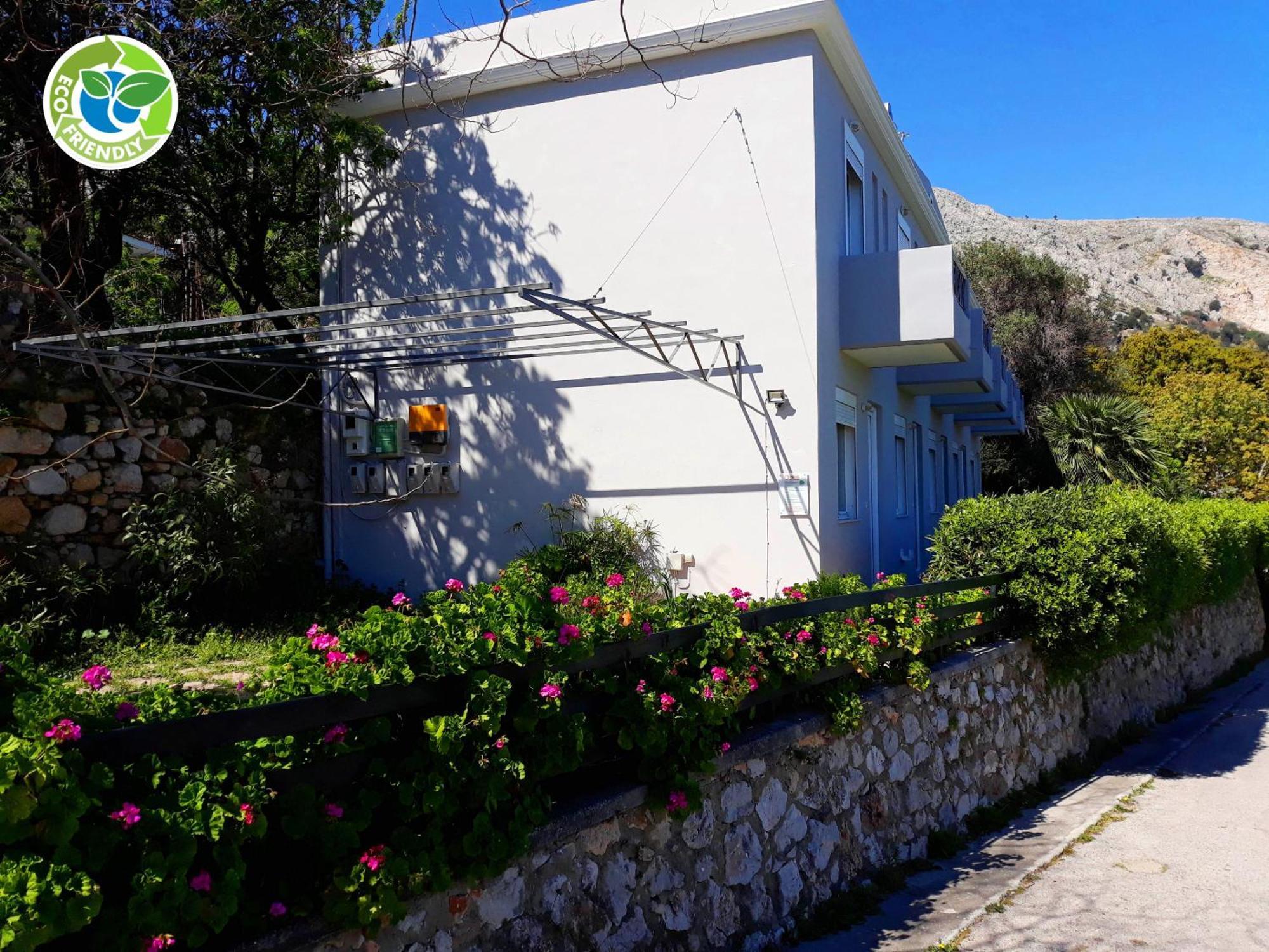 Point Twins Apartments Vrontados Екстер'єр фото