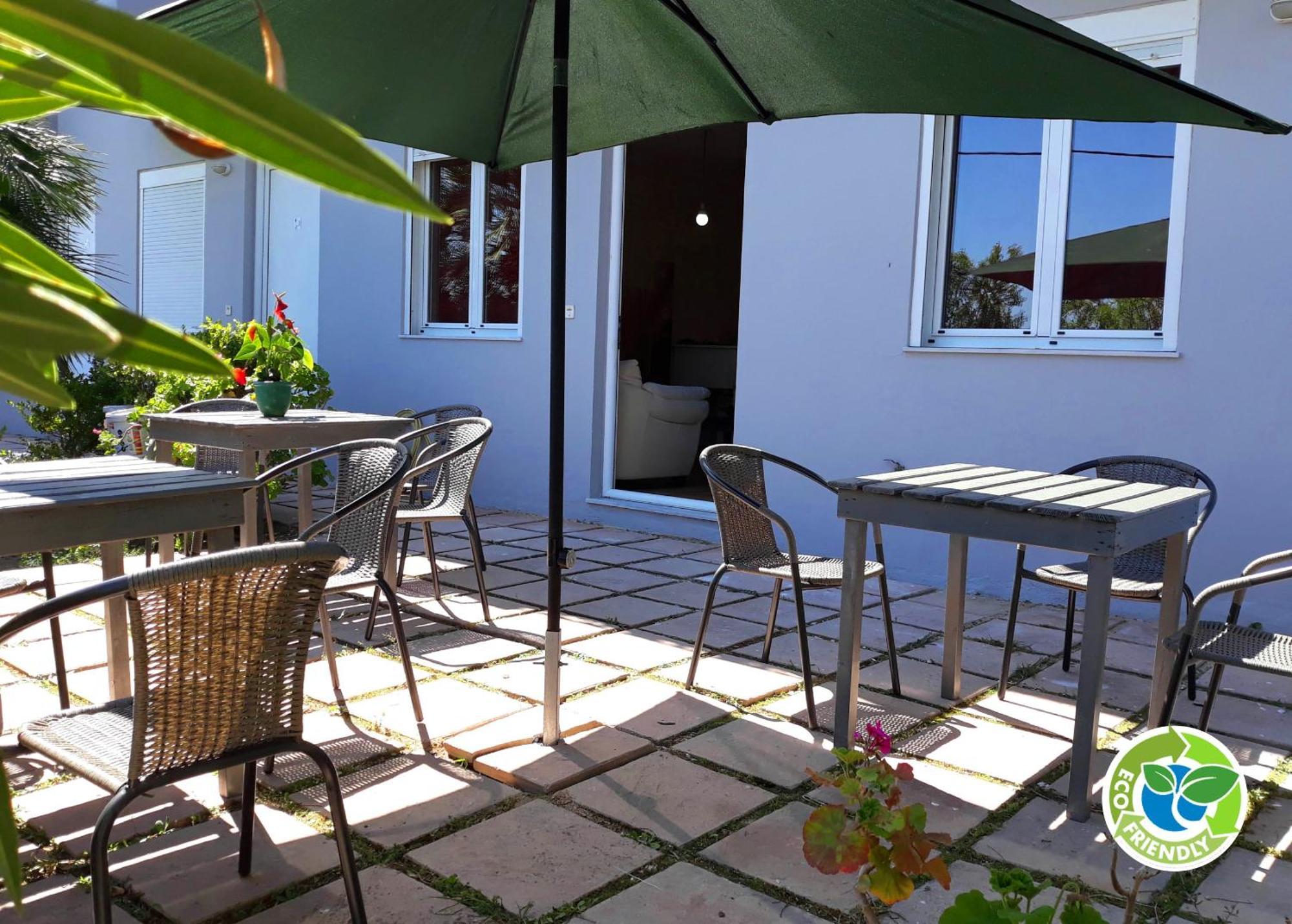Point Twins Apartments Vrontados Екстер'єр фото