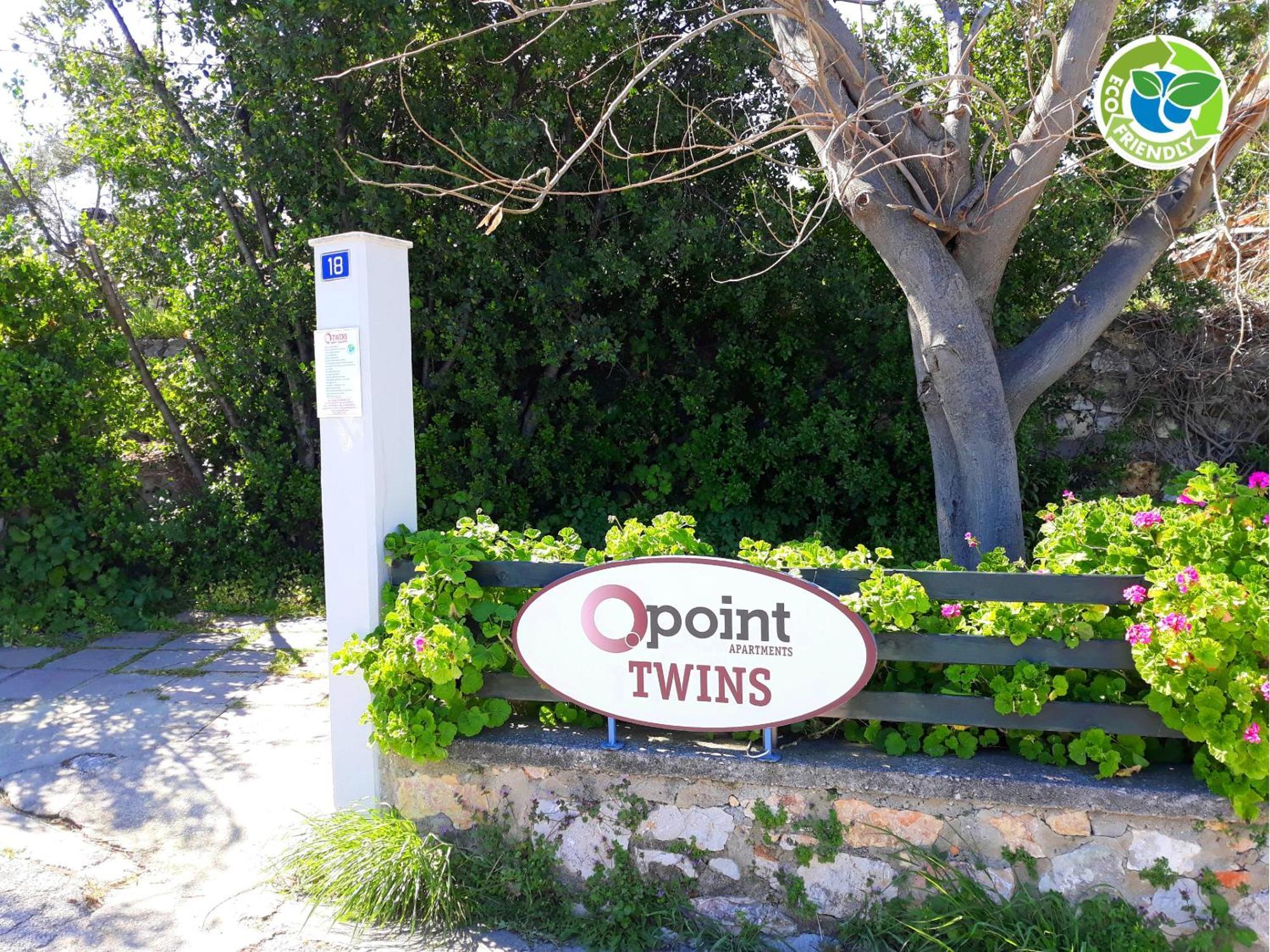 Point Twins Apartments Vrontados Екстер'єр фото