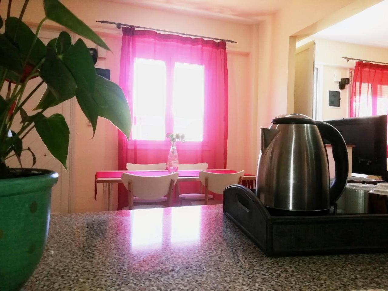 Point Twins Apartments Vrontados Екстер'єр фото