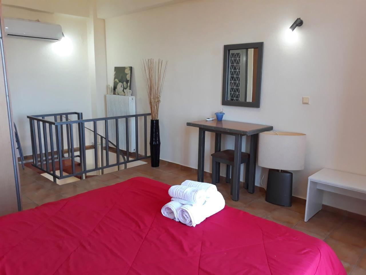 Point Twins Apartments Vrontados Екстер'єр фото