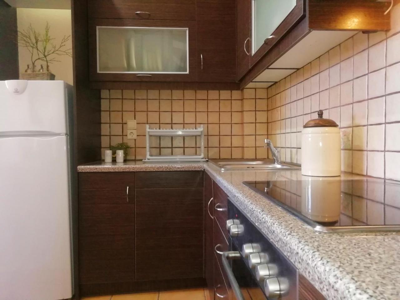 Point Twins Apartments Vrontados Екстер'єр фото