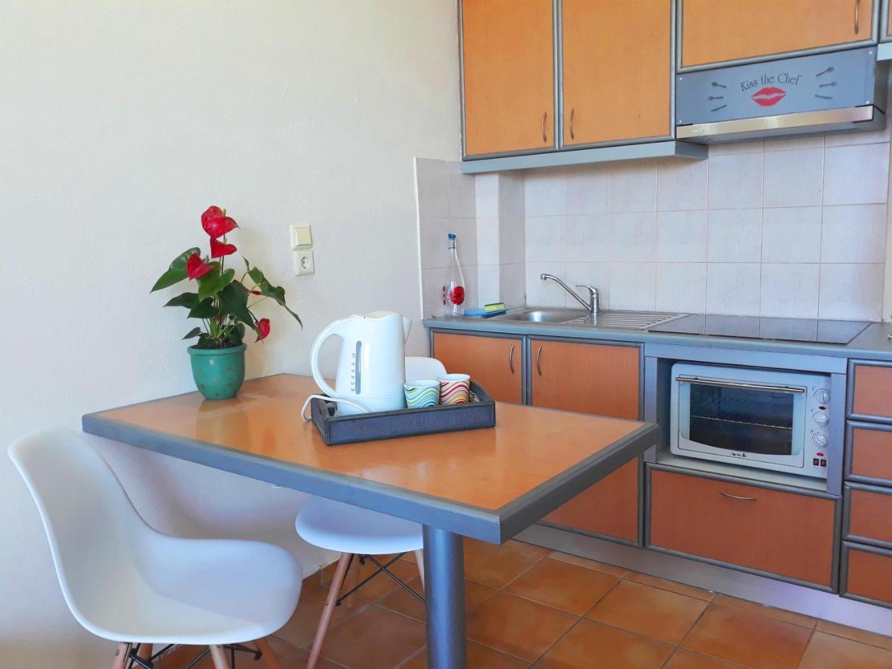 Point Twins Apartments Vrontados Екстер'єр фото
