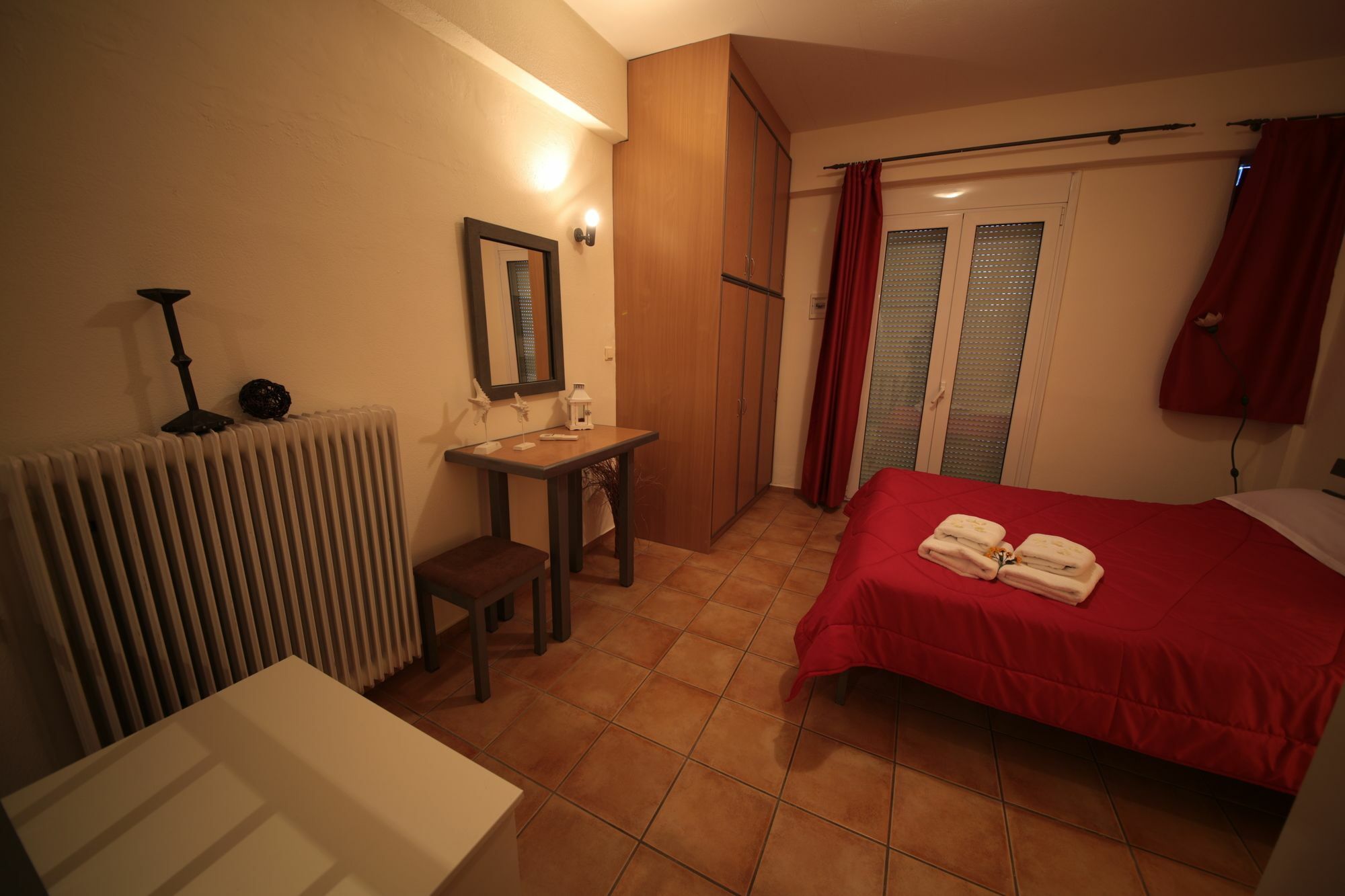 Point Twins Apartments Vrontados Екстер'єр фото